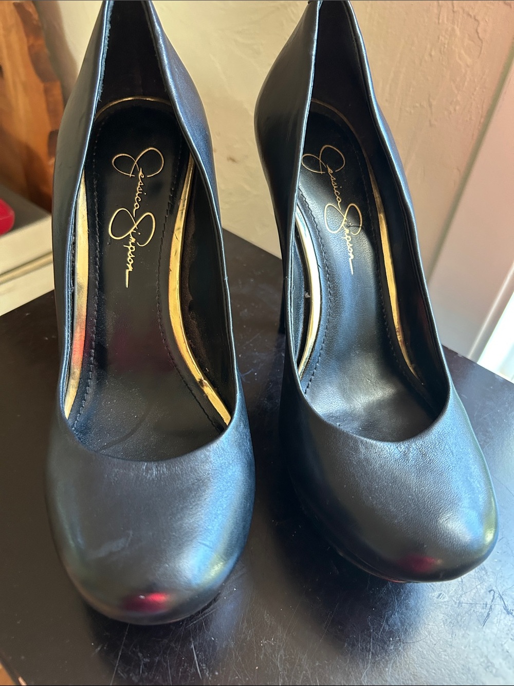 Jessica Simpson clunky black heels size 8.5 B